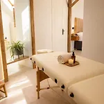 Sublime Loft Avec Privatif & Sauna, Hyper Centre, Parking Facile Apartman *