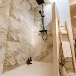 Apartman Sublime Loft Avec Privatif & Sauna, Hyper Centre, Parking Facile Épinal