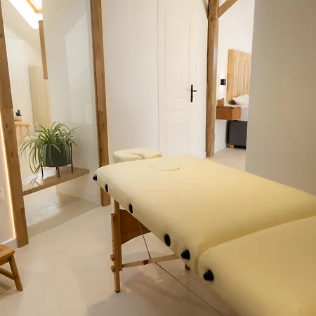 Sublime Loft, & Sauna, Place アパート *