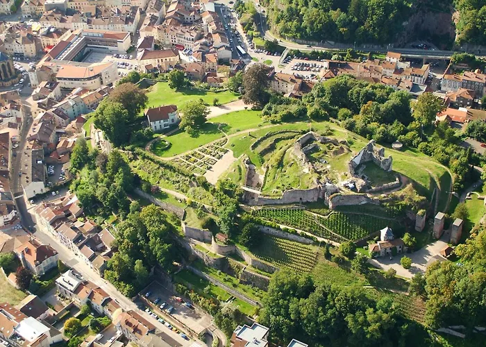 Apartament Sublime Loft Avec Privatif & Sauna, Hyper Centre, Parking Facile Épinal